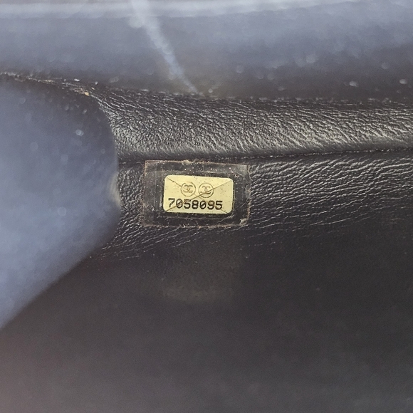 🖤 Chanel Denim Flap 🖤 - Picture 8 of 11